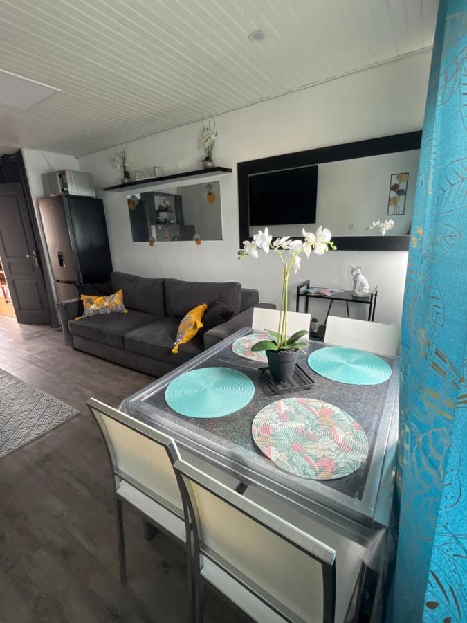 אגדה 46 Ile Paradise Vue Port מראה חיצוני תמונה